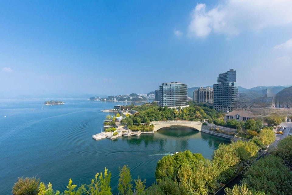 Qiandao Lake Earl Lakeview Apartment Hotel in Hangzhou