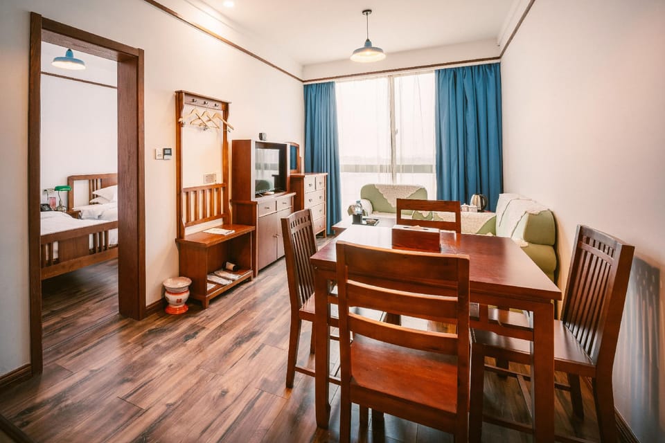 Zhenjiang Yiquan·State-owned Commune Cultural Experience Theme Hotel (Xijindu Jinshan Temple) Hotel in Jiangsu