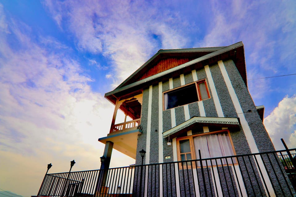Echoes of Nirvana Hotel in Himachal Pradesh