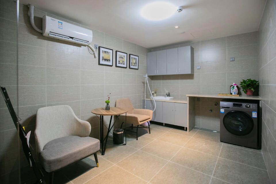 Home Inn Select Hotel (Nantong Haimen Fujiang Road Branch) Hotel in Suzhou
