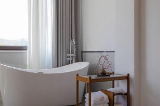 Jinma Narada Retreat Hotel in Zhejiang