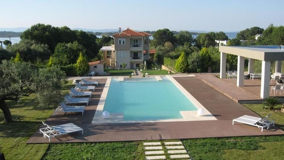 Fillis House Hotel in Halkidiki