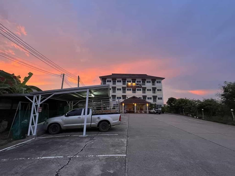 Tianchan Hotel Hotel in Laos