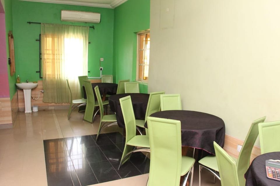 SeaDry Suites Hotel in Abuja