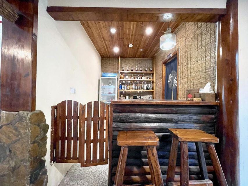 Mengla Hot Spring Tavern Hotel in Nanjing