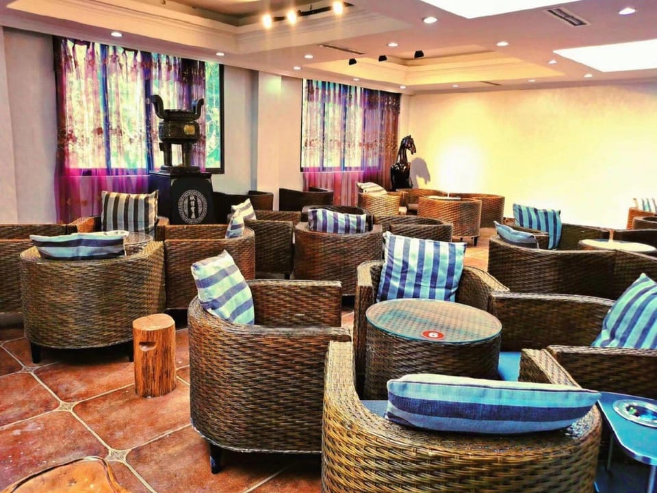Wanxing Hot Spring Garden Hotel Hotel in Chengdu