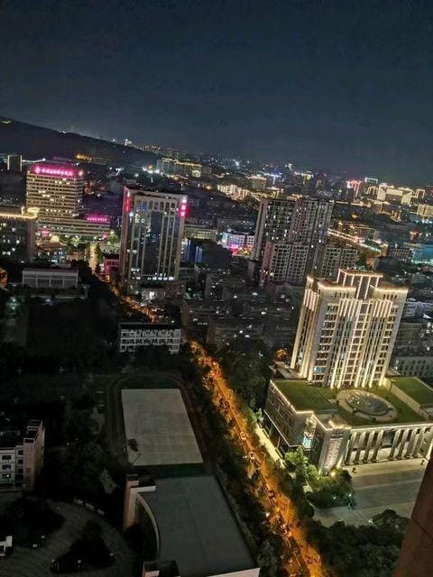 Doushe Apartment (Ideal Yintai City l Linping Subway Station) Hotel in Hangzhou