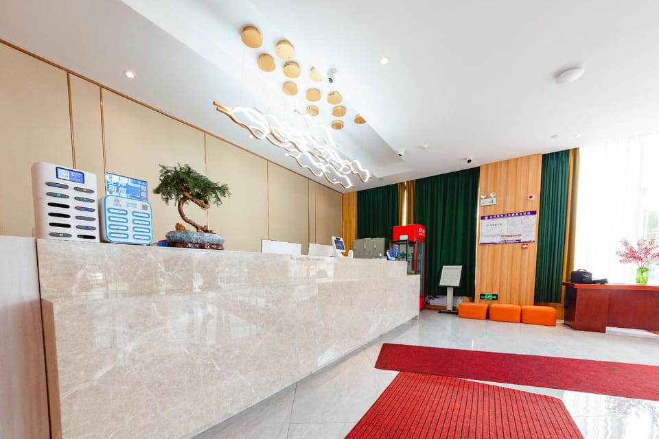 Meihao Hotel Platinum Bay (Hunan Lingbinhe Park) Hotel in Zhejiang