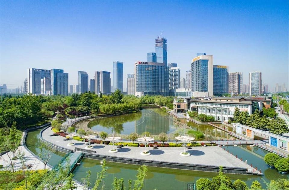 the Mountain Quality Inn Hotel in Xian