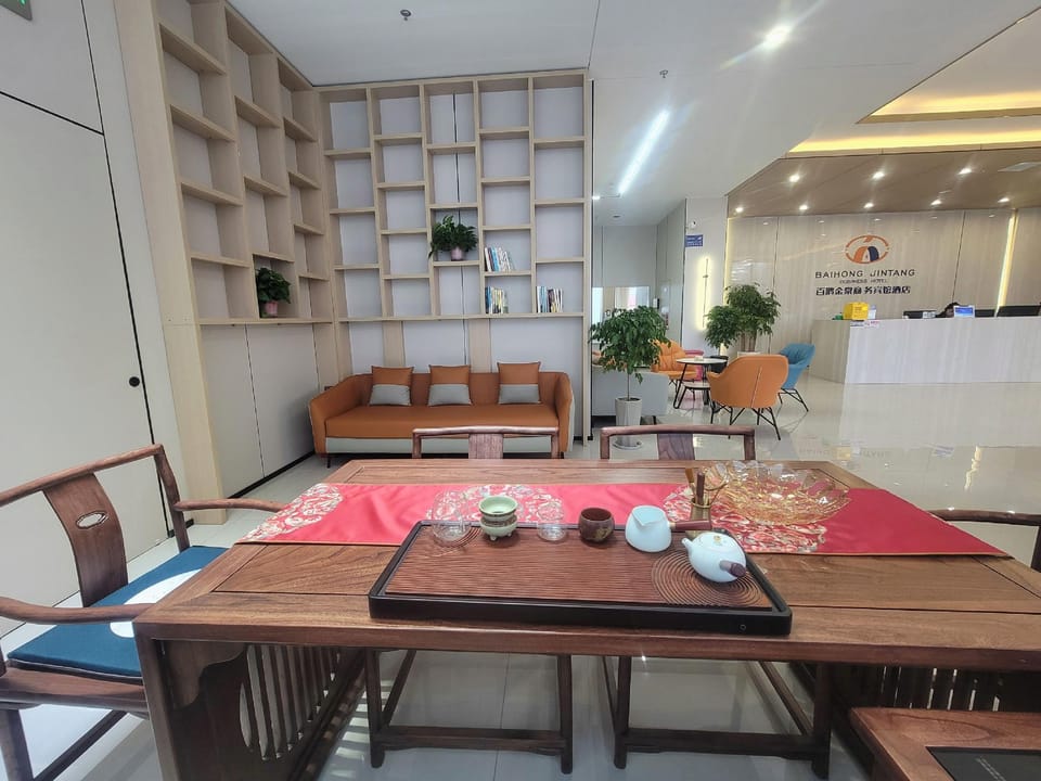Linyi Baihong Jintang Business Hotel Hotel in Jiangsu