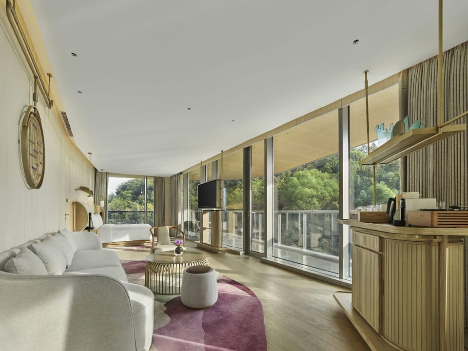 Xianghu Liberty Manor Hotel in Hangzhou