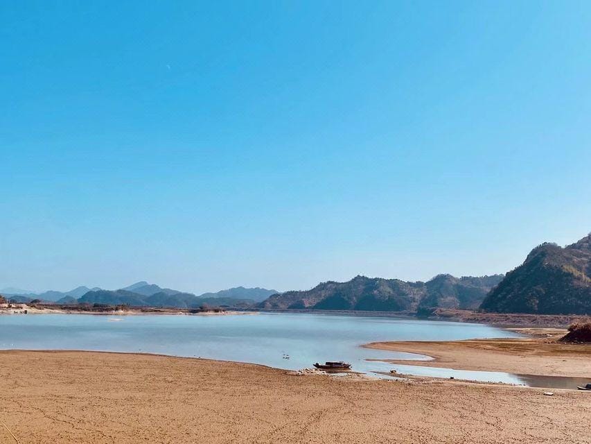Qiandao Lake Ying Lake Resort Apartment Hotel in Hangzhou