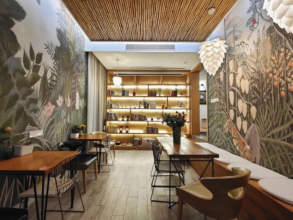 Changzhou Yangui Jingchu Aesthetics Homestay (Maoshan Oriental Salt Lake City Branch) Hotel in Jiangsu