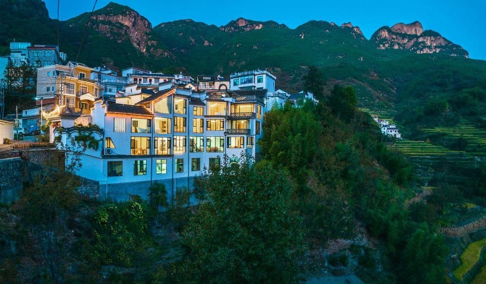 Banshan Residential Residence Hotel in Hangzhou
