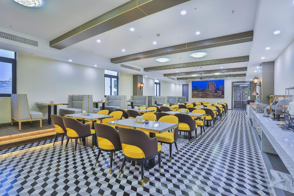 Lan'ou International Hotel, Wulin Square, West Lake, Hangzhou Hotel in Hangzhou