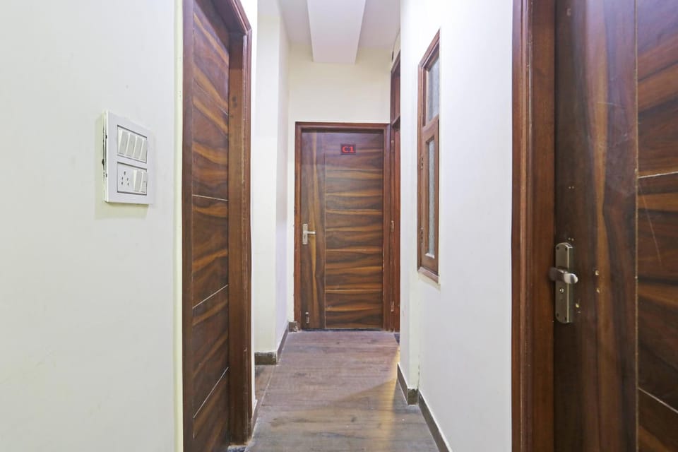 Swastik residency Laxmi Nagar by twamev Hotel in New Delhi