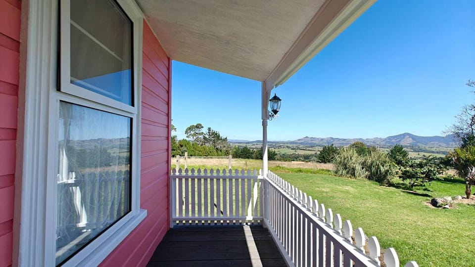 Top Hill House Hotel in Auckland Region