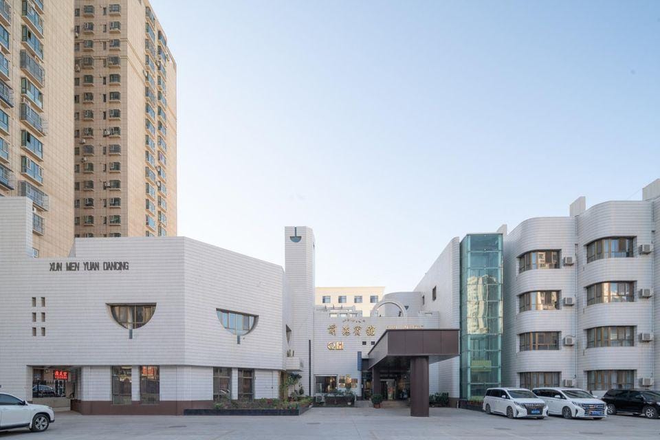 Qianhai Hotel Hotel in China