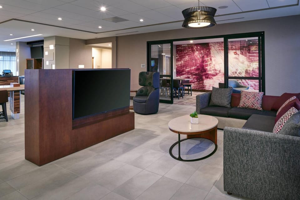 Courtyard by Marriott Jackson Hotel in Ohio