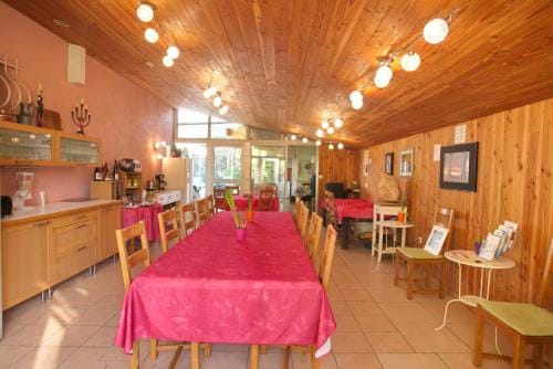 Villa Eveil Hotel in La Seyne-sur-Mer