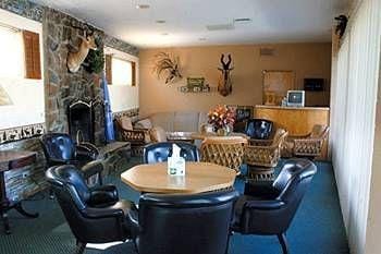 Sierra Lodge Hotel in Three Rivers
