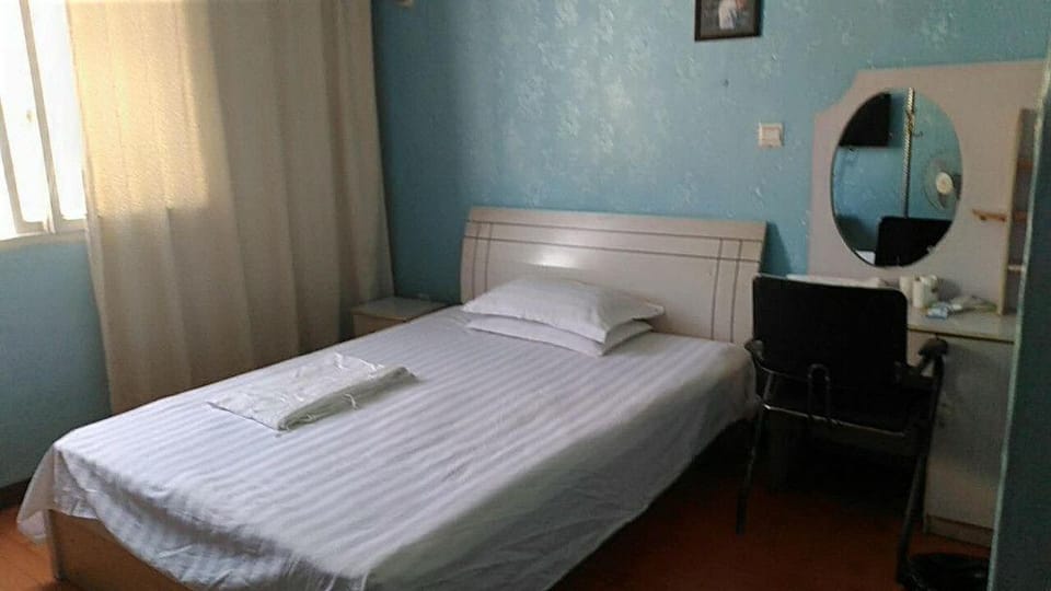 Xianjuge Hostel Hotel in Chengdu