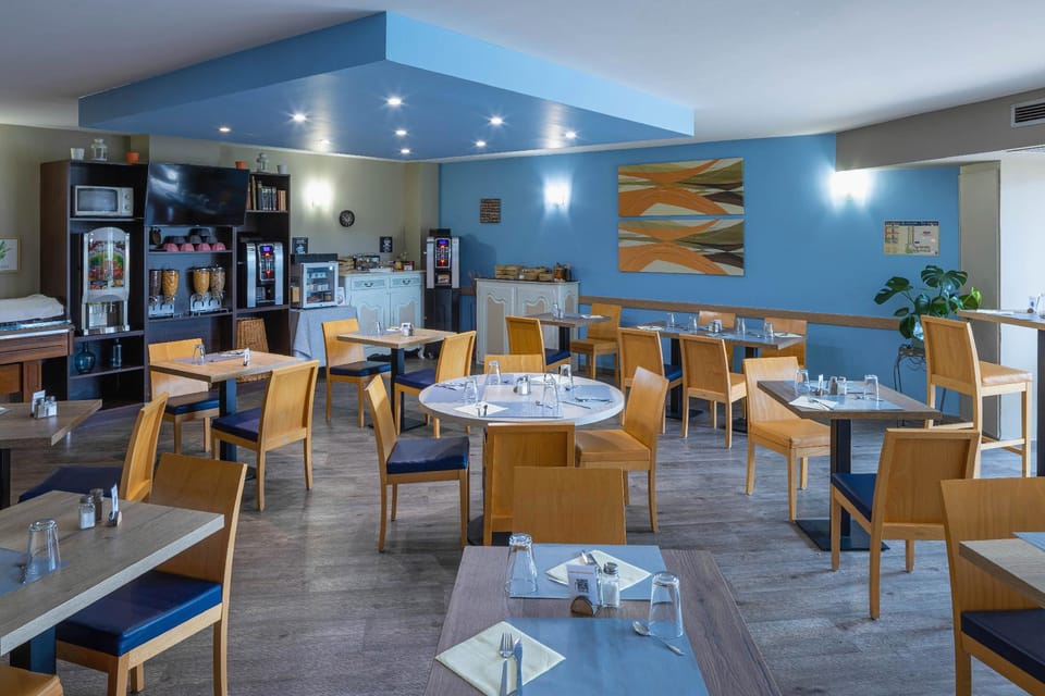 Noemys Toulon La Valette - Hotel restaurant avec piscine Hotel in French Riviera