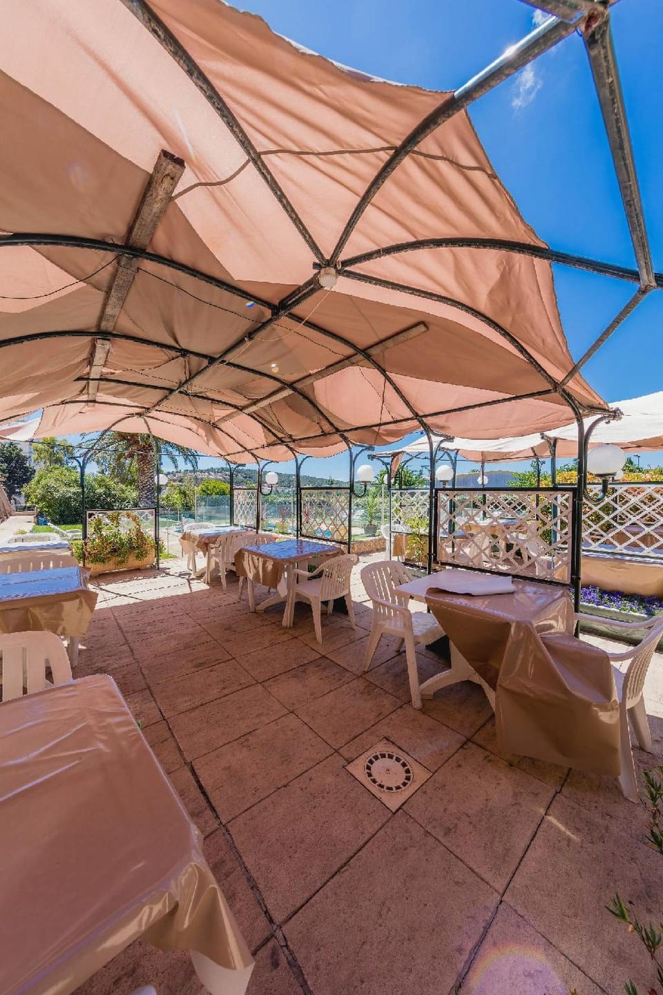 Noemys Toulon La Valette - Hotel restaurant avec piscine Hotel in French Riviera