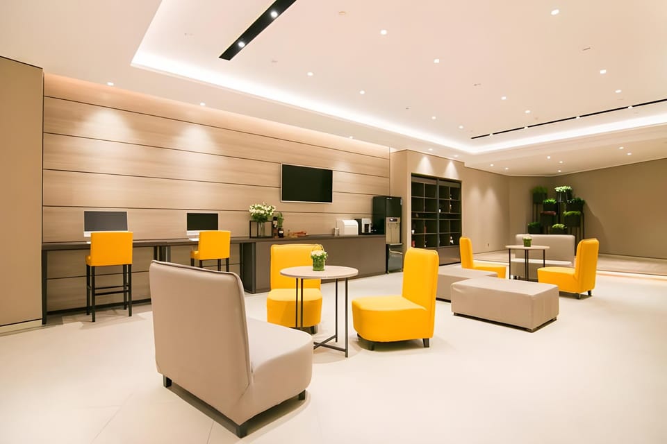 Home Inn Plus Kunshan International Expo Center Huaxi Park Metro Station Hotel in Shanghai