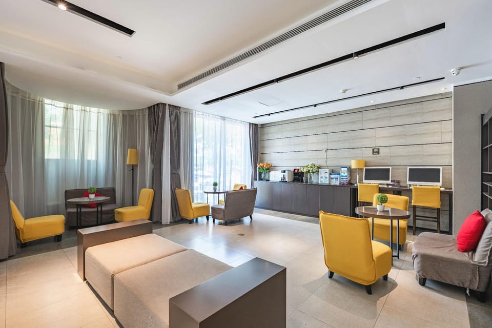 Home Inn Plus Linfen Gulou Hotel in China