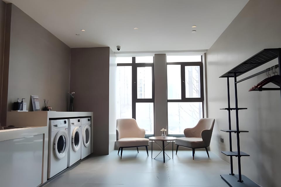 Home Inn Plus Zaozhuang Xuecheng Wanda Plaza High-speed Railway Station Hotel in Jiangsu