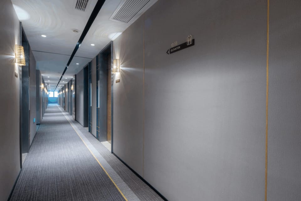 Home Inn Plus Xuzhou Daxue Road Yihe Plaza Hotel in Jiangsu