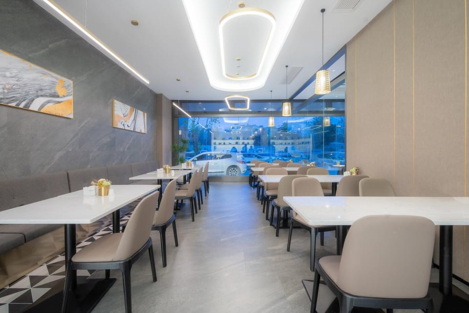 Home Inn Plus Xuzhou Daxue Road Yihe Plaza Hotel in Jiangsu