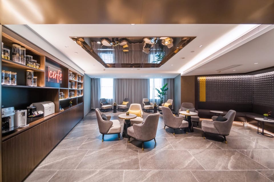 Home Inn Plus Taiyuan Yingze Street Jianshe South Road Railway Station Hotel in China