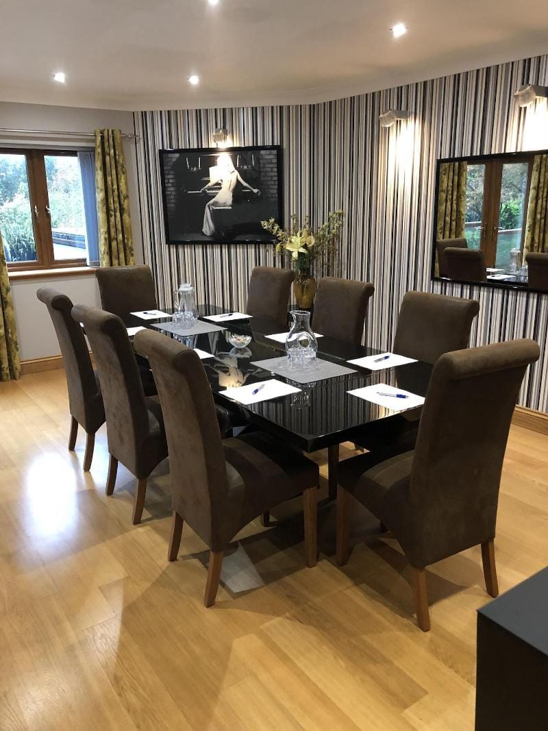 Hamble Retreat House and Luxury Studios Hotel in Fareham District