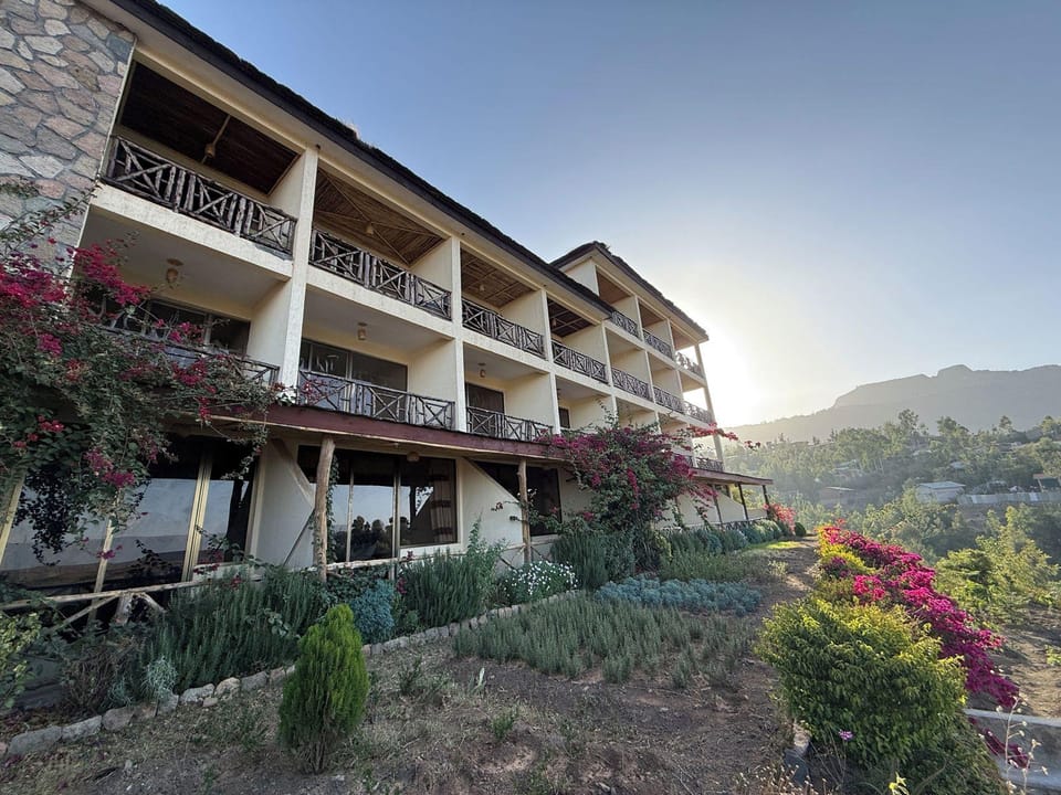 Hilltop Lodge - Lalibela  Lodge in Ethiopia