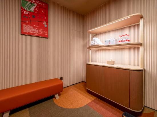 Orange Hotel (Wuhu University City High tech Zone Management Committee Branch) Hotel in Nanjing