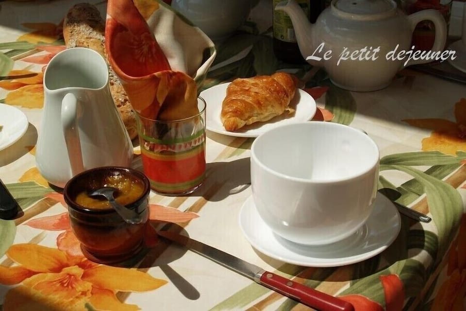 Chambres d'hotes de la Ville Patouard Hotel in Brittany