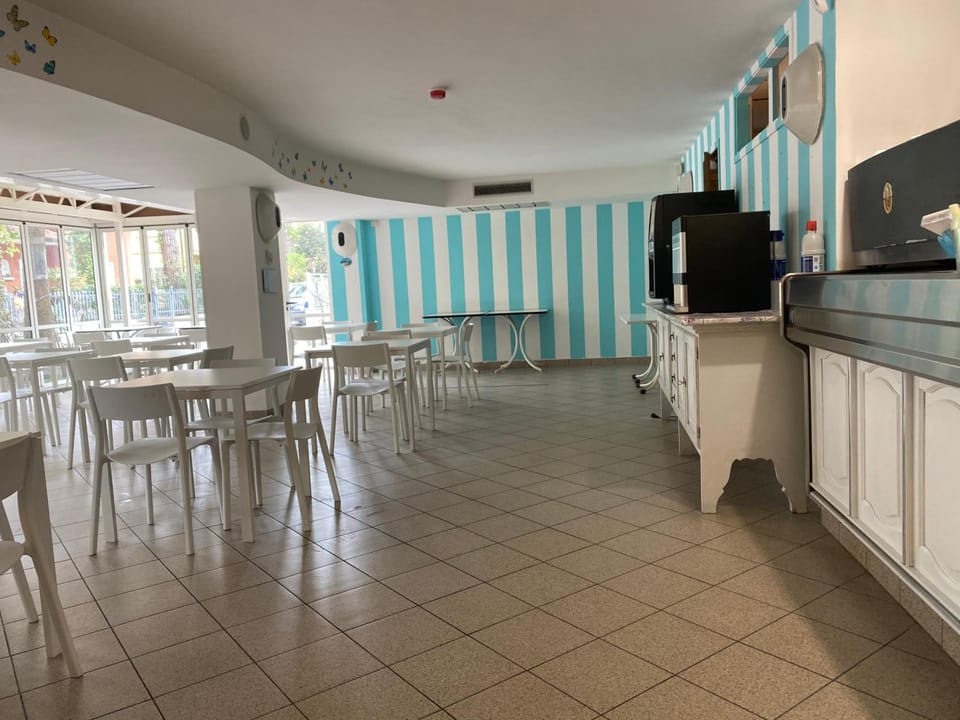 Bar/lounge