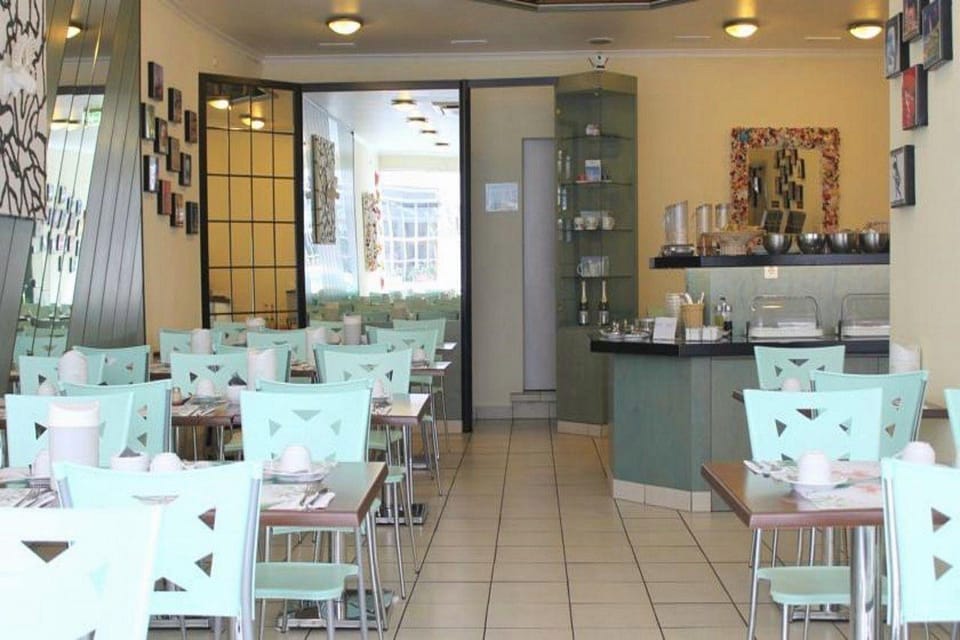 Monopol Hotel Hotel in Neuss