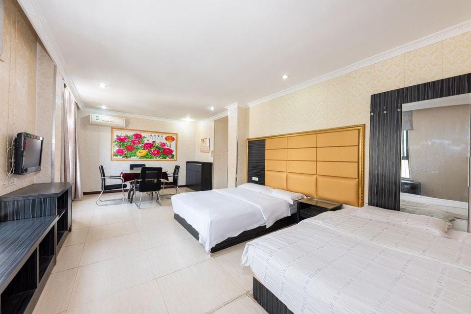 HaluoqingHotel Hotel in Wuhan