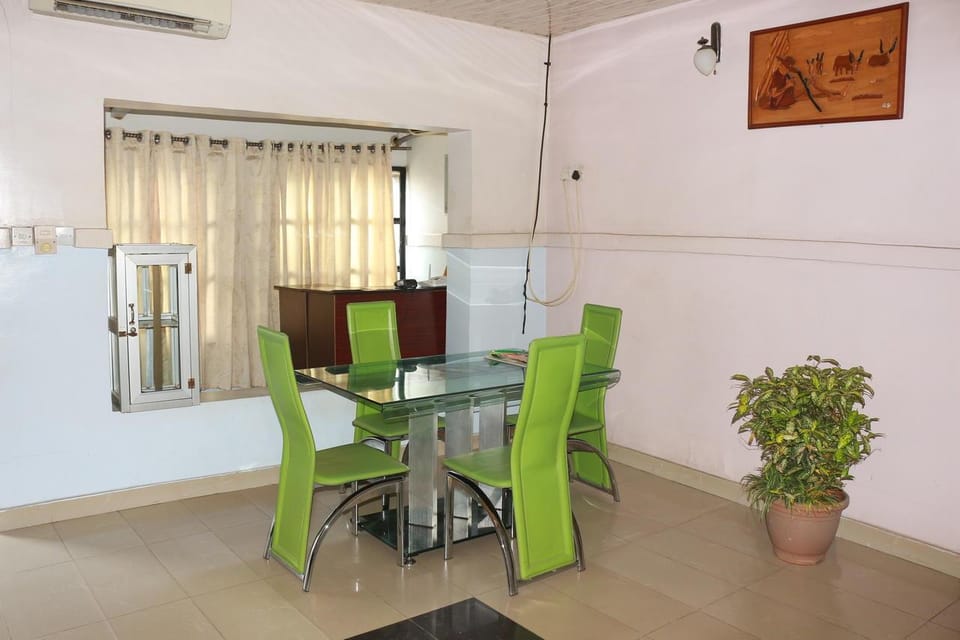 Elmariz Kitchen Motel Motel in Nigeria