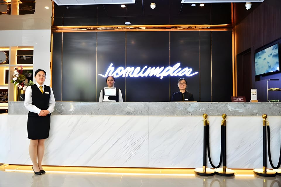 Home Inn Plus Lianyungang Donghai Pedestrian Street High Speed Rail Station Hotel in Jiangsu