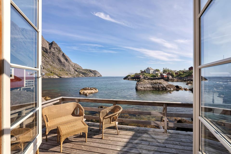 Lofoten Cottages by Nusfjord Lodge in Lofoten