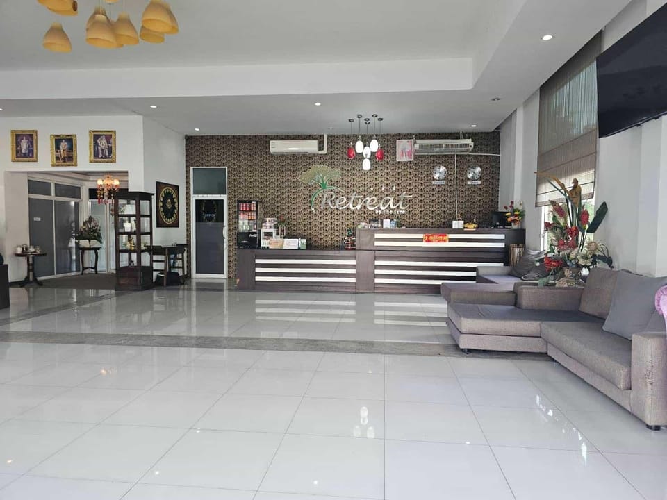Retreat by the tree Hotel in Pattaya City
