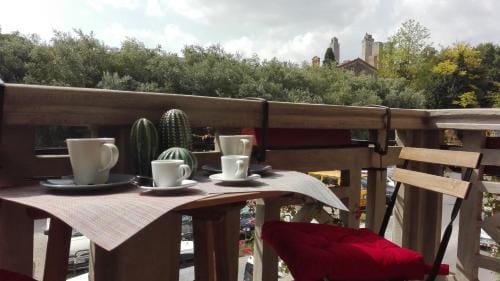 Il balcone di Rina Hotel in San Gimignano
