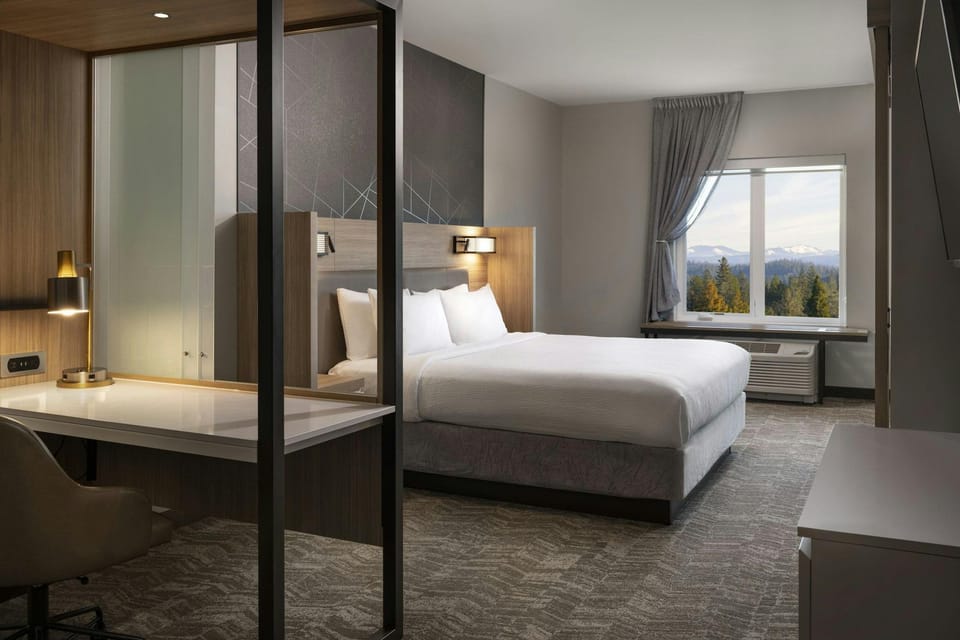 Suite room