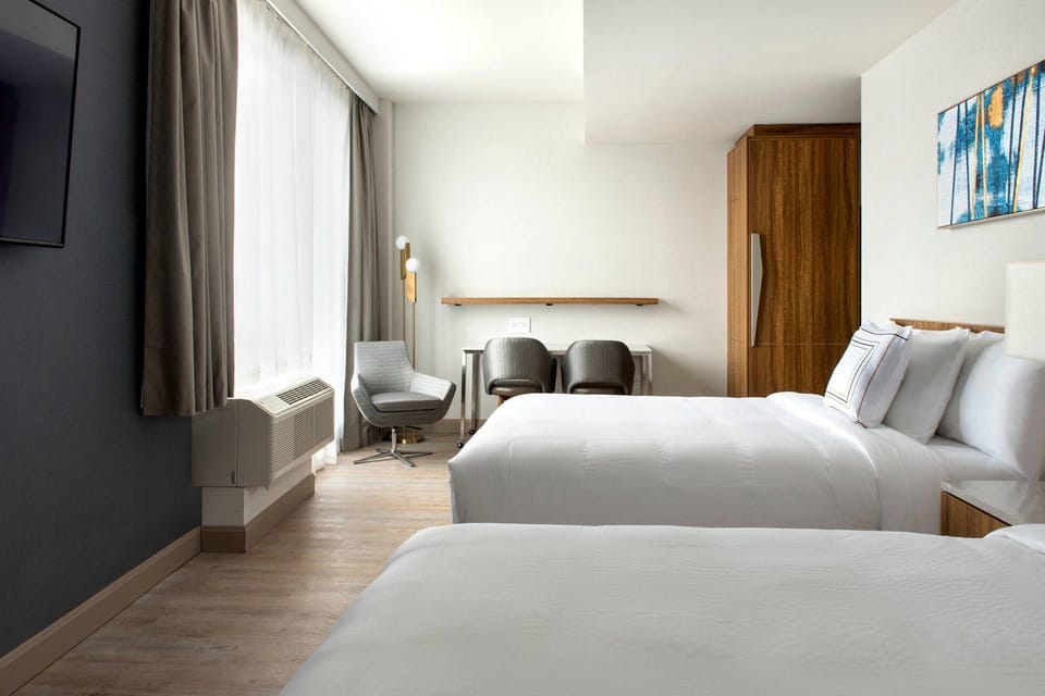Suite room
