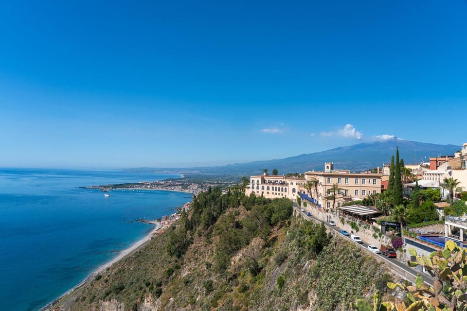 TH LUXURY  APARTMENT TAORMINA Apartment hotel in Taormina