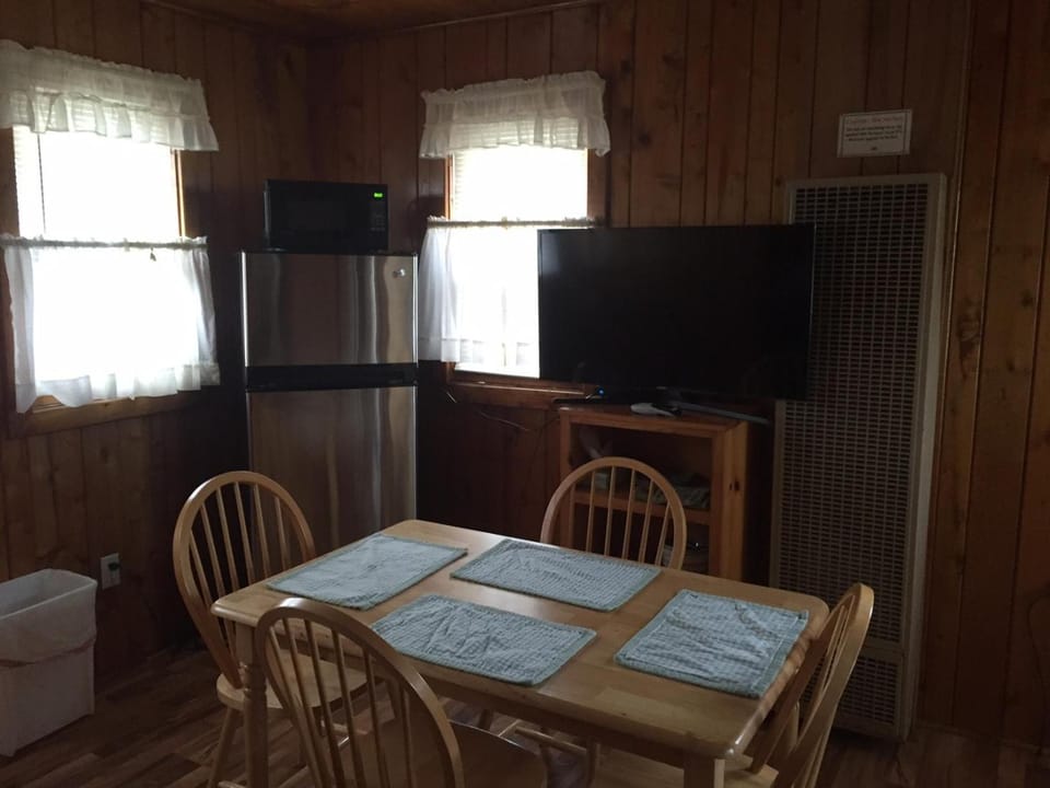 adoba® hotel Naubinway Motel in Michigan